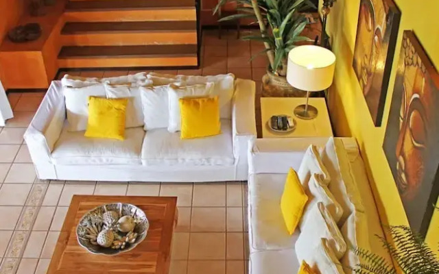 Mexican Style Villa With Private Pool, Free Utilities