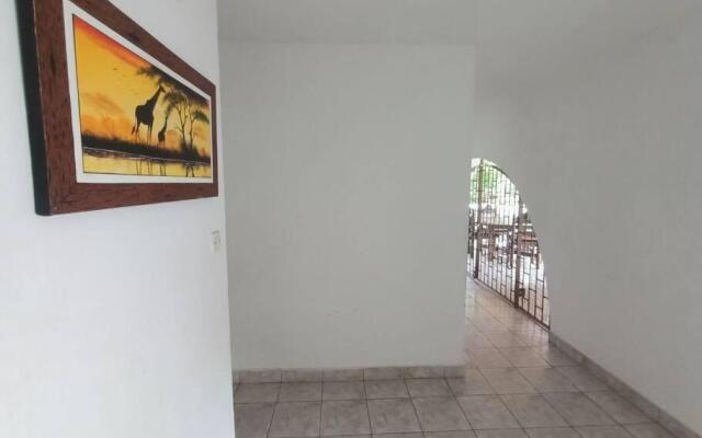 Kivulini House Diani 5 bedroom with pool