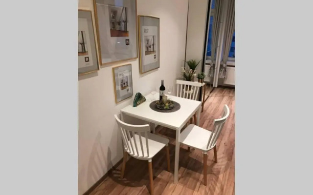 ZEUS Design Apartments Modern&Warm City