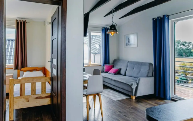 Holiday Studio With Balcony, Gaski