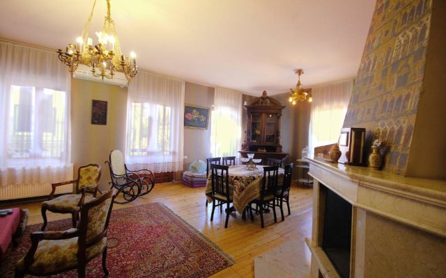 BFG Suites Leselidze