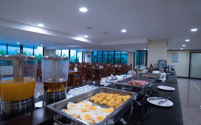 PM Hotel