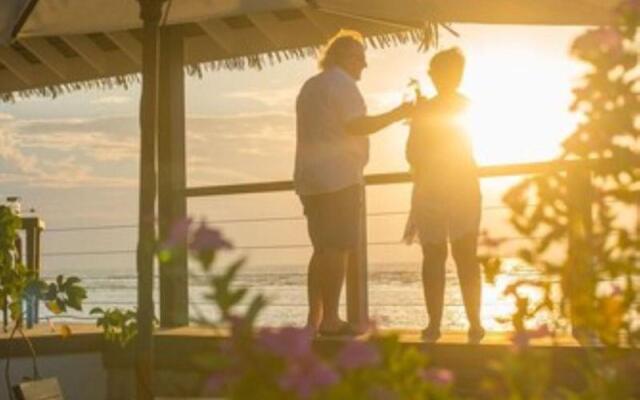 Le Nautique - Luxury Waterfront Hotel