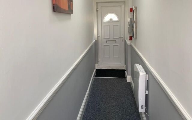 Central Plymouth Apartment