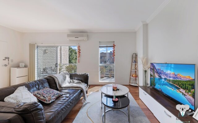 Allawah 2 Bed Kozy Apartment NAU015