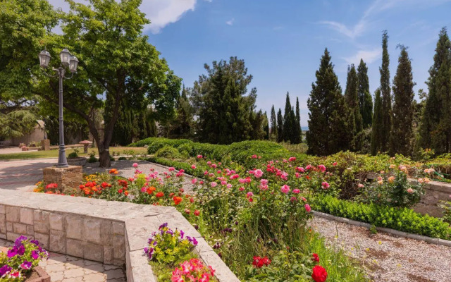 Курортный отель Ателика Горизонт Судак 2**