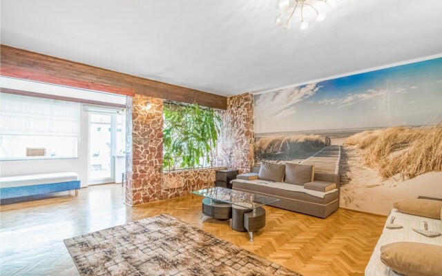 Awesome Apartment in Gdynia With Wifi and 2 Bedrooms