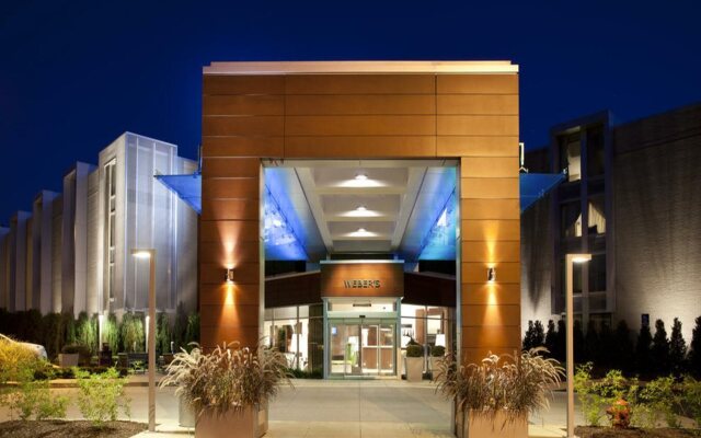 Weber's Hotel & Restaurant