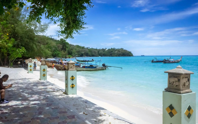 Phi Phi Andaman Beach Resort