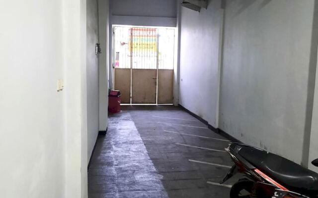 OYO Life 92781 Kost Parung Serab Syariah