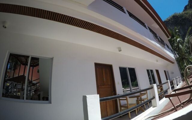 Soria's Lodge