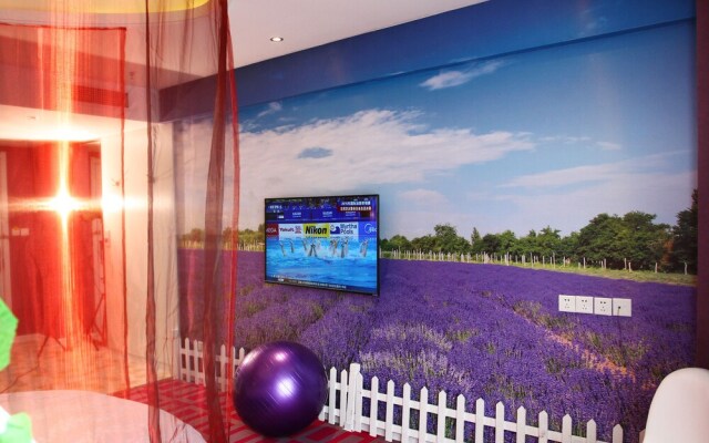 Luoyang Provence Theme Hotel
