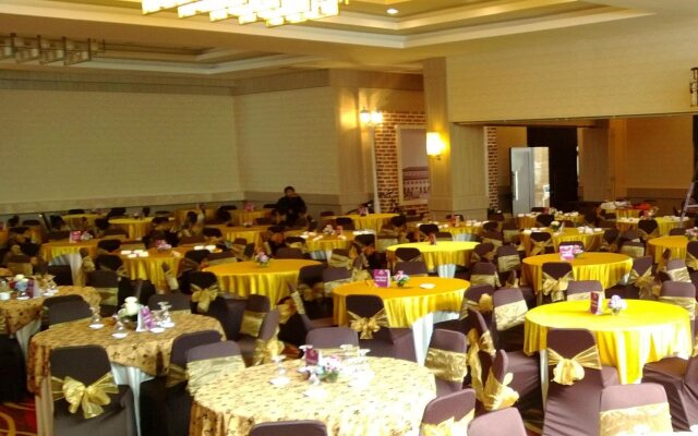 The Newton Bandung Hotel