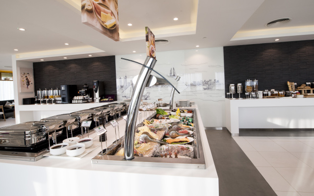Ibis Styles Manama Diplomatic Area