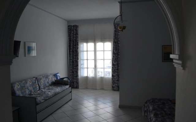 Dolphin Apartments 1