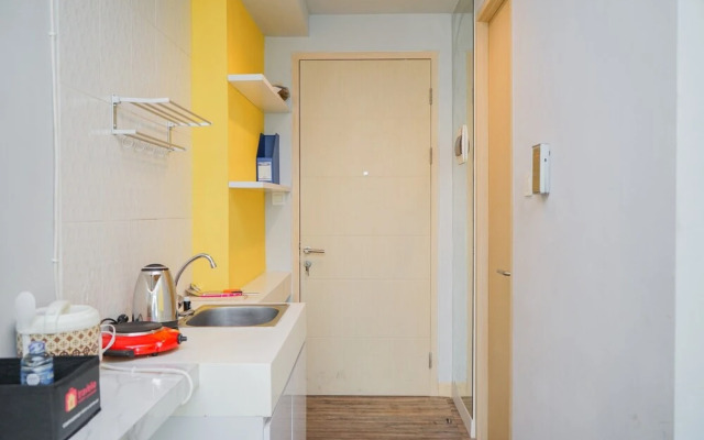 Studio Apartment with City View at Tree Park