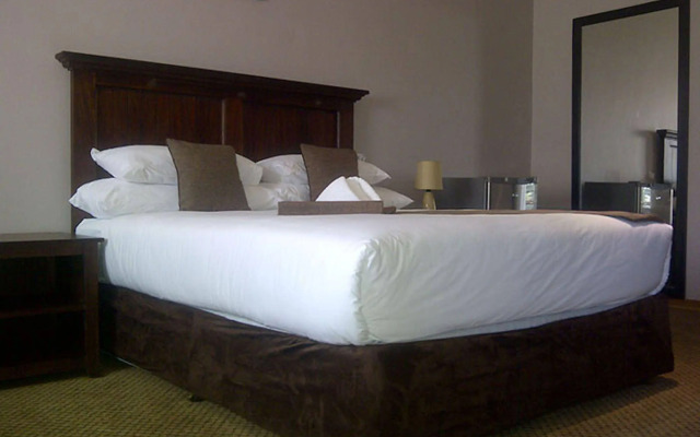 Senthaga Guest House and Safaris