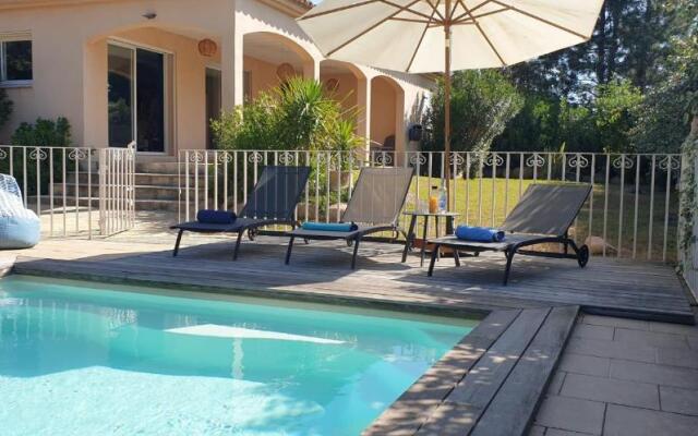 Villa Ribba 10 pers piscine 5 min plage en voiture