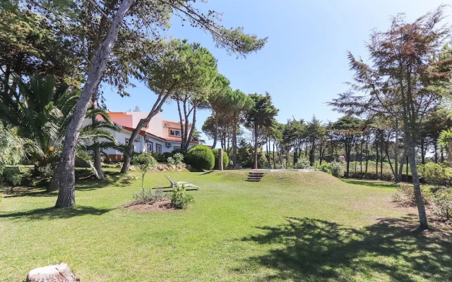 Sintra Classic Villa by Homing