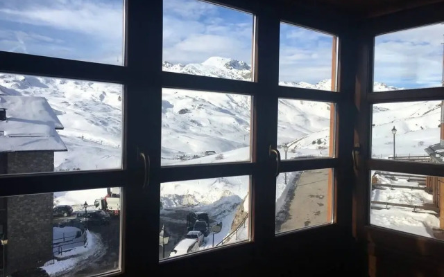 Lanuza by Keywii. 4 Paxs. Formigal