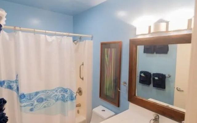 Turtle Bay Lanikai***nuc 90-tvu-0572 1 Bedroom Condo by RedAwning