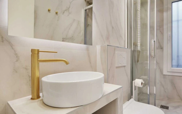 Charming Apartment - 3br/8p - Le Marais