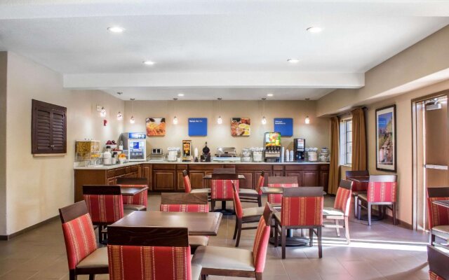 Spark by Hilton Glendale Phoenix North