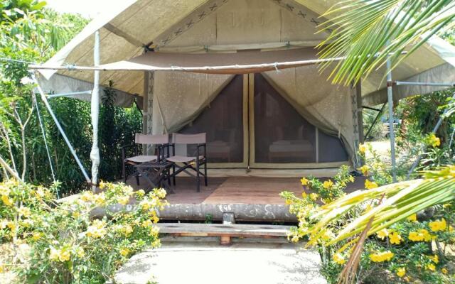 Naivacha Tent Koh Mak