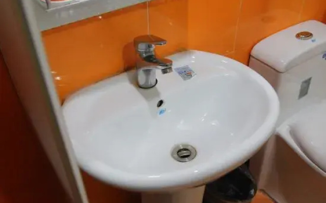 Chaolv 98 Hostel (Shanghai University)