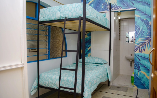 Hostal Pura Vida La 70