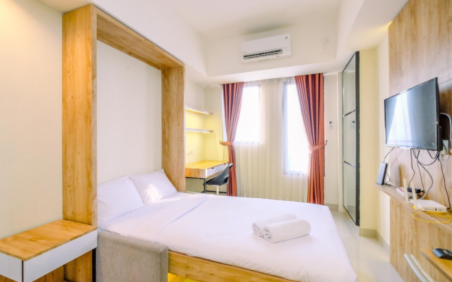 Comfy And Minimalist Studio Evenciio Margonda Apartment