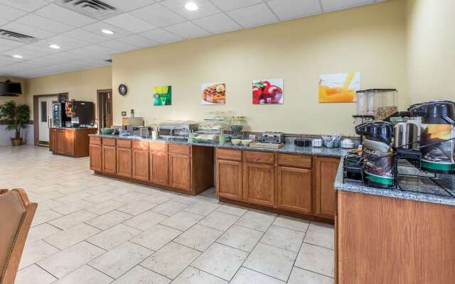 Quality Inn & Suites Conference Center