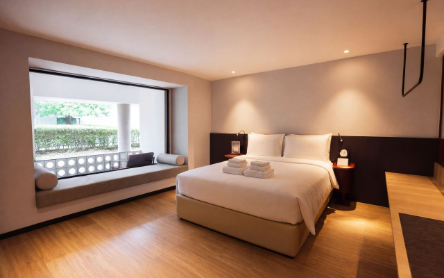 Link Hotel – Guest Rooms – George Town