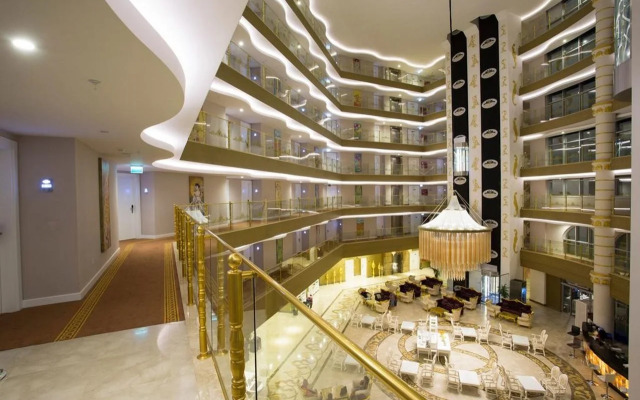 Water Side Resort & Spa