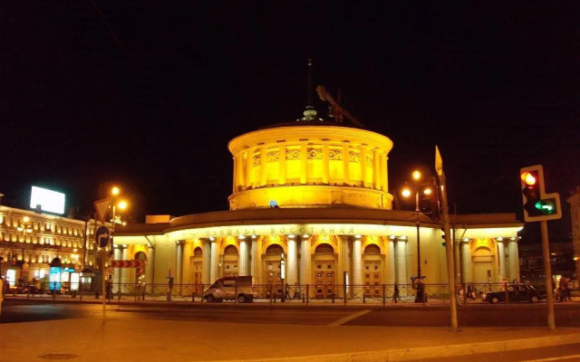 RA Nevsky 102