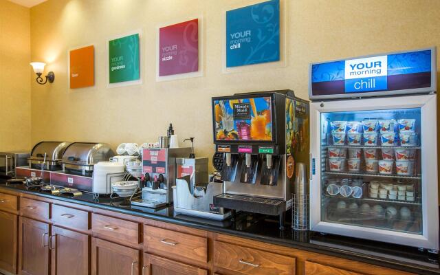 Comfort Suites Barstow near I-15