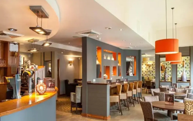 Premier Inn Swansea City Centre