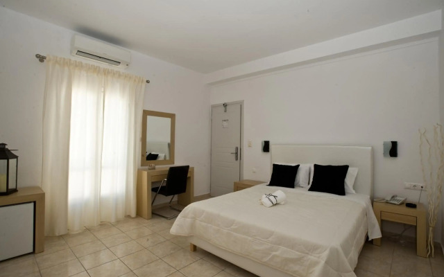 Zannis Hotel