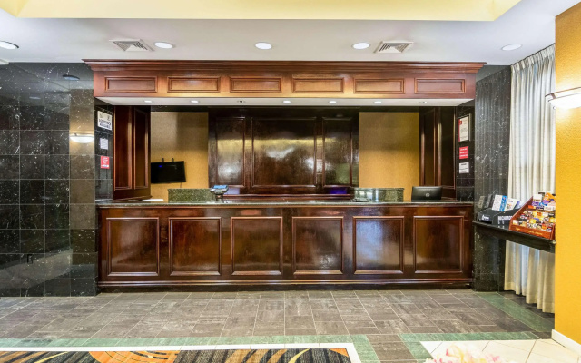 Rodeway Inn Central