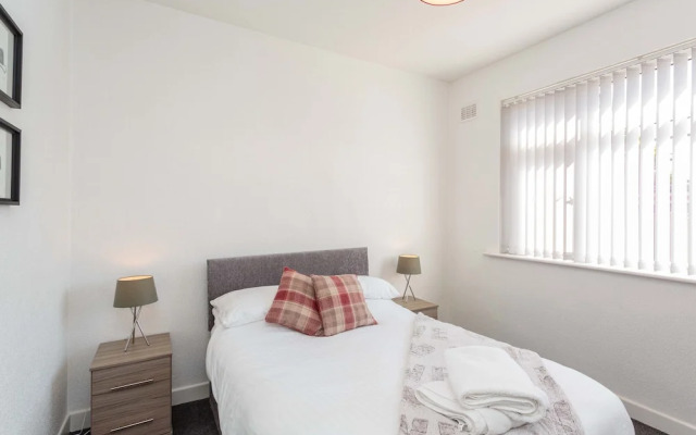 Cherry Property - Mulberry Suite