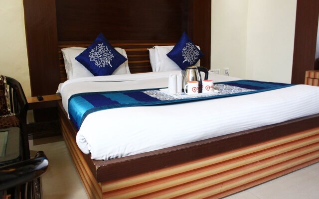 FabHotel Radiance Paradise