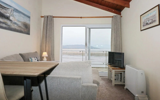 Harbour Apartment