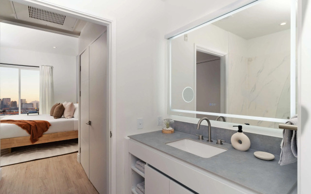 Otonomus Hotel - Las Vegas