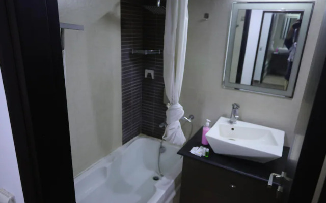 Hotel Delight Suites