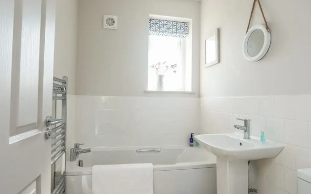 Southcott Apartment
