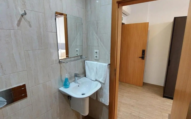 New Life - Casa Da Música Suite