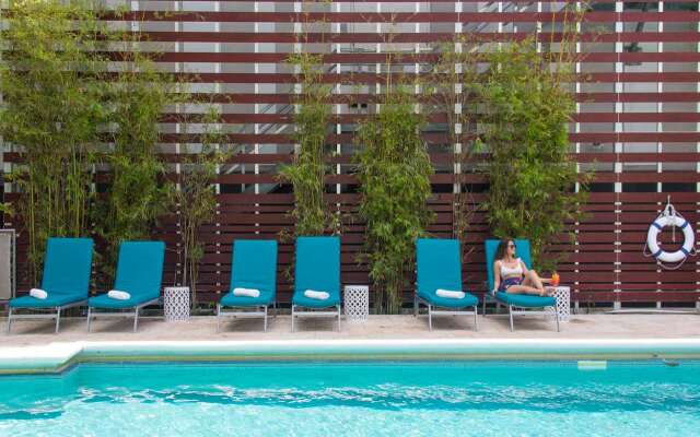 Dorchester Hotel & Suites
