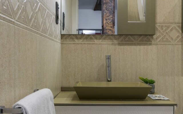 Paseo Arenal by Forever Rentals