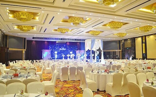 Deyang Care Feeling Grand Hotel