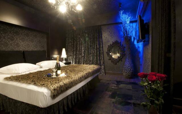 Crystal Blue Hotel + Suites